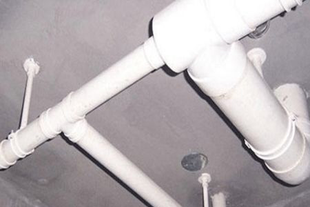 水管漏水水管维修-厕所地漏水